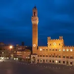 Palazzo Del Papa Luxury 4* Siena