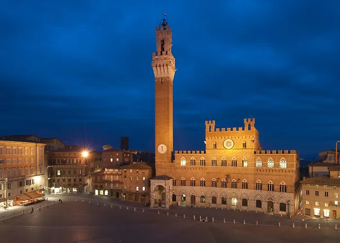 Palazzo Del Papa 4* シエーナ