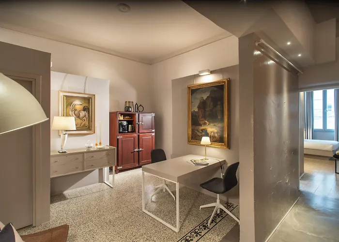 Palazzo Del Papa ゲストハウス