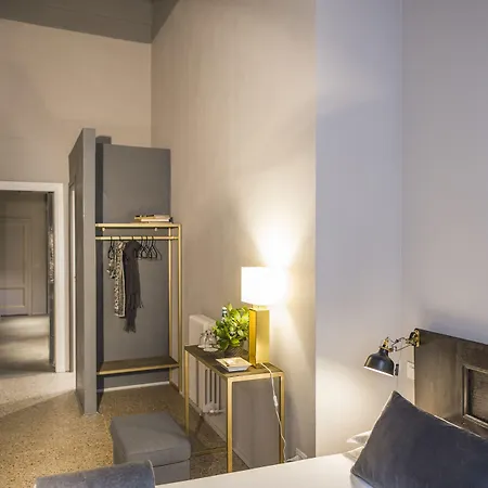 Palazzo Del Papa 4* Сиена