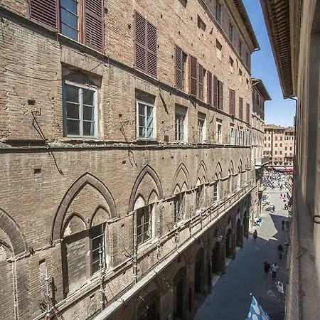 Vendégház Palazzo Del Papa 4*