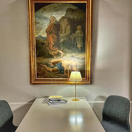 Palazzo Del Papa 2*